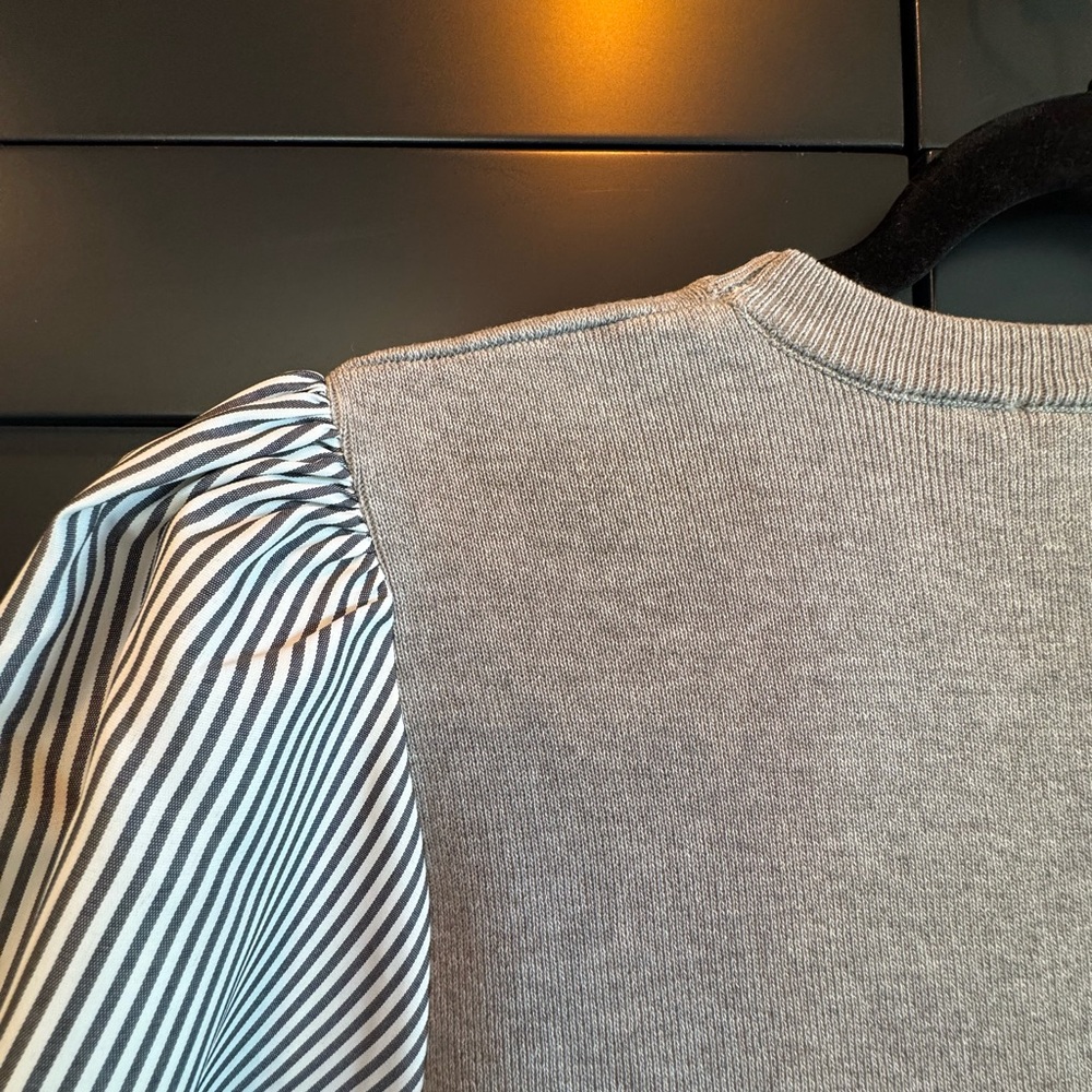 Gray Multi Top - image 3